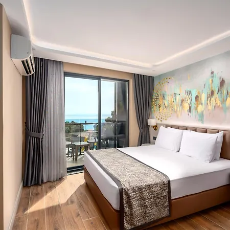 Seaphoria & Hotel 5*